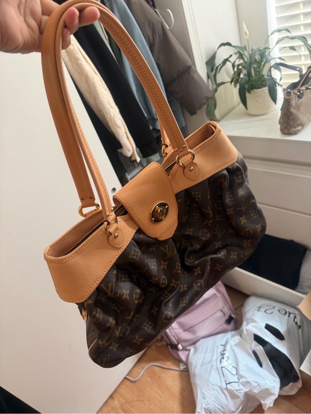 Louis Vuitton Monogram Boétie MM 2009- PERFECT CONDITION